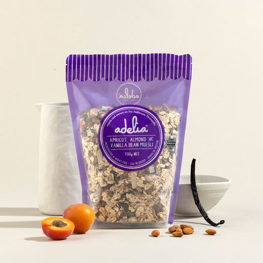 Apricot, Almond and Vanilla Bean Muesli